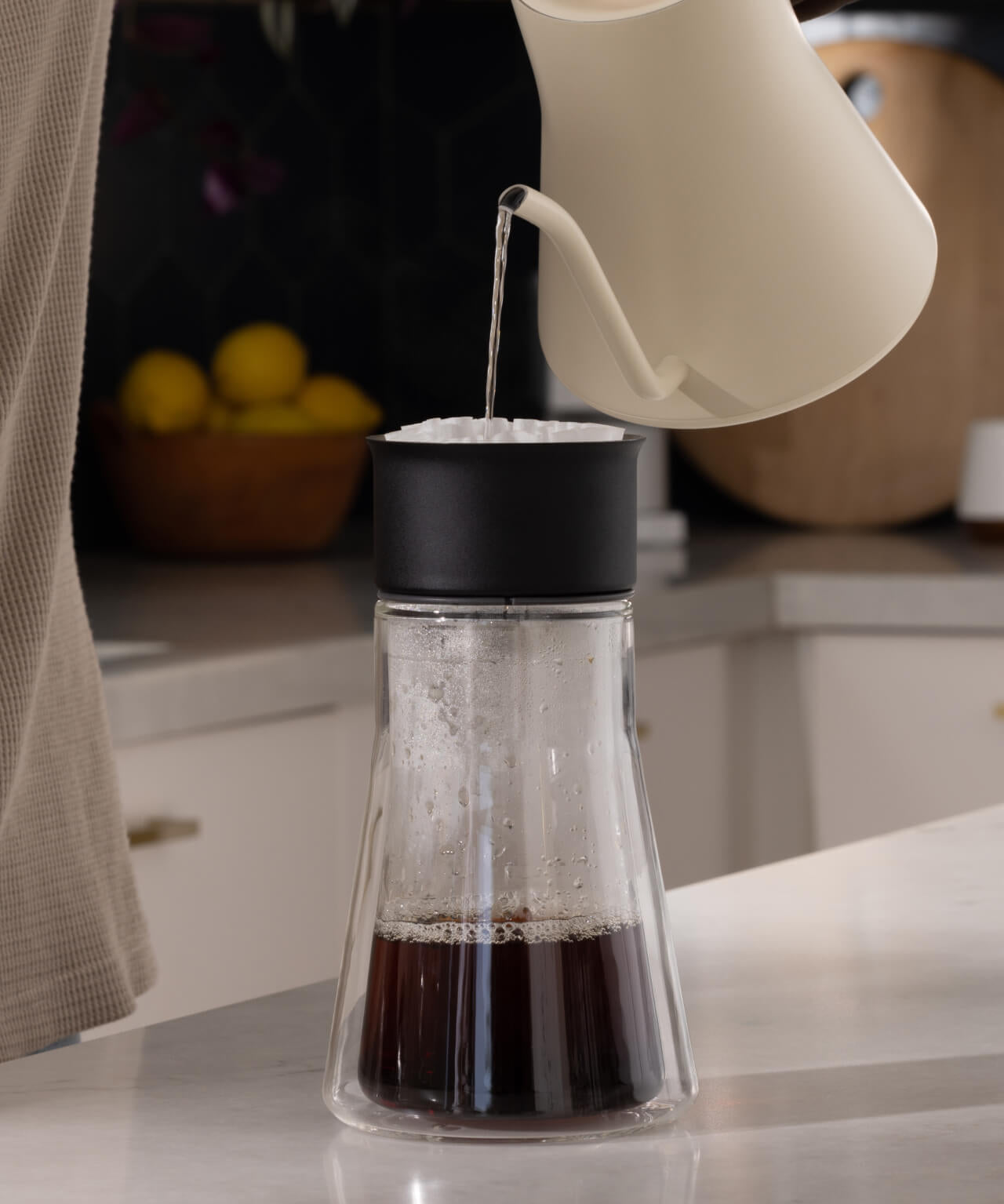 Fellow Stagg Double Wall Carafe | Fellow Coffee Carafe | Brewing with the Fellow Coffee Pitcher and a White Kettle | Equator Coffees
