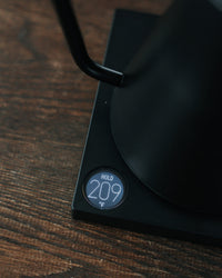 Fellow Stagg EKG Pro Electric Kettle | Coffee Pourover Kettle | Temperature control and hold on the Stagg EKG | Equator Coffees