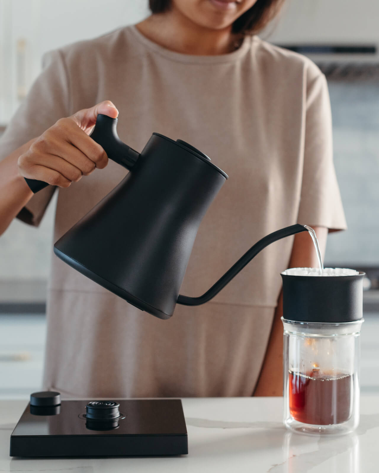 Fellow Stagg EKG Pro Electric Kettle | Coffee Pourover Kettle | Making coffee at home with the Stagg EKG | Equator Coffees